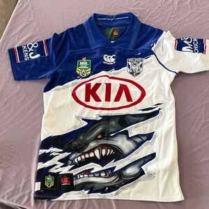 CANTERBURY Bulldogs Kids Blue and White Rugby Shirt - NRL - 14 years